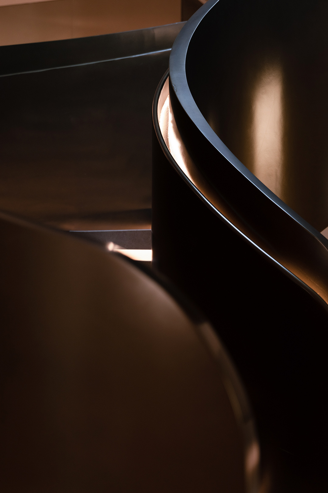 1669866100590727.jpg 40.jpg